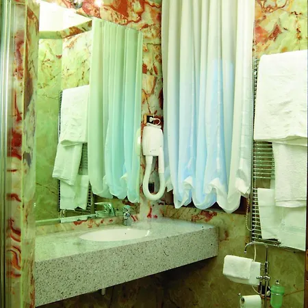 La Lanterna Hotel 3*