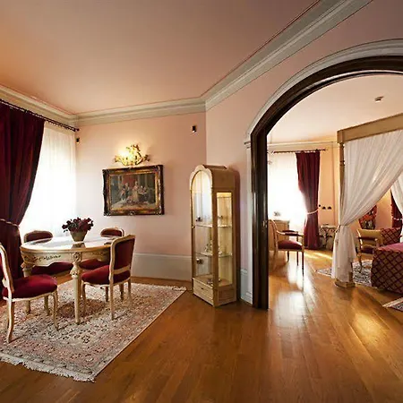 Hotel La Lanterna