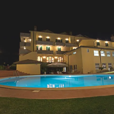 Hotel La Lanterna 3*